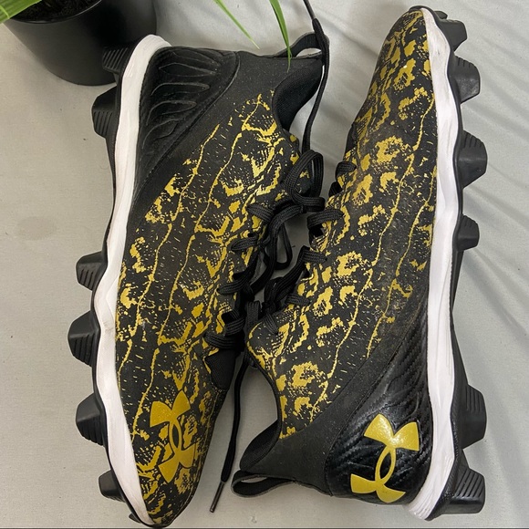 NEW Under Armoir Cleats - Picture 5 of 11